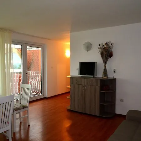 Dacha Apartment Goldstrand